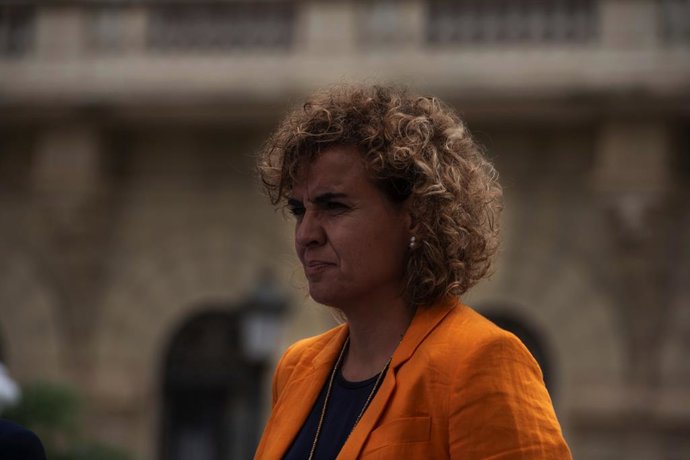 La candidata del PP a las elecciones europeas, Dolors Montserrat, durante su visita a Ceuta, a 28 de mayo de 2024, en Ceuta (España). Durante su visita se ha reunido con diversas entidades sociales, esenciales para el Partido Popular desde una perspecti