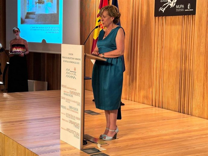 Elena Guijarro, decana de los arquitectos de C-LM