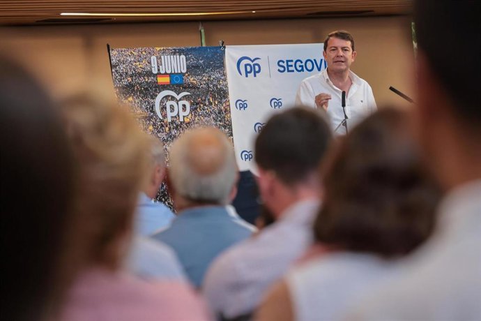 El presidente del PPCyL, Alfonso Fernández Mañueco, durante su acto electoral en Segovia