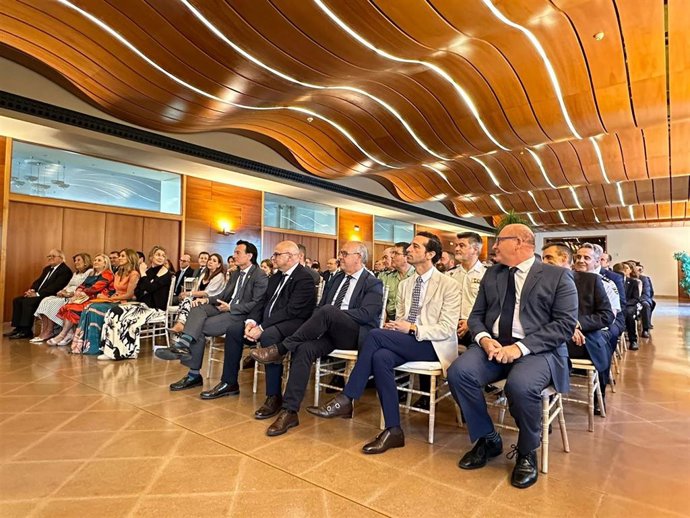El delegado del Gobierno de la Junta de Andalucía, Jesús Estrella, ha asistido a la presentación de la memoria del Tribunal Superior de Justicia de Andalucía.