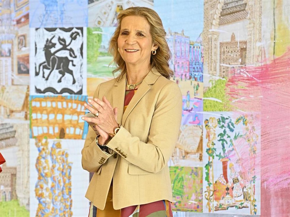 La Infanta Elena preside la entrega de los Premios del Concurso de Pintura Infantil y Juvenil para Centros Escolares de Patrimonio Nacional