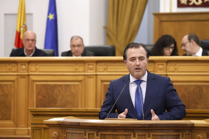 Archivo - El diputado de Vox David Moreno