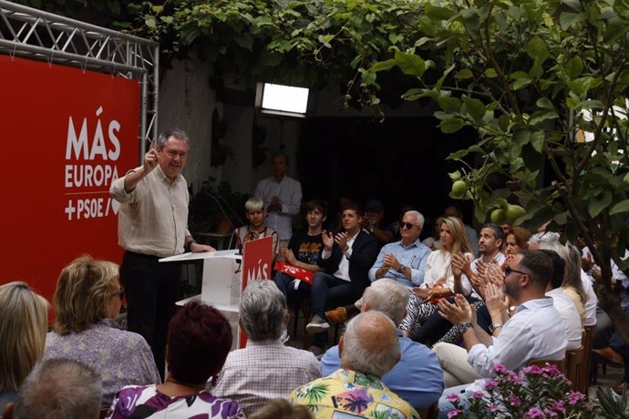 El secretario general del PSOE-A, Juan Espadas, en un acto en Chiclana de la Frontera (Cádiz).