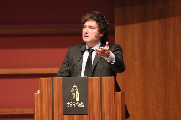 HANDOUT - 29 May 2024, US, California: Argentine President Javier Milei speaks at the Hoover Institute at Stanford University.