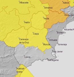La Aemet emite un aviso por tormentas para este sábado por la tarde en el Altiplano, el Noroeste y la Vega del Segura