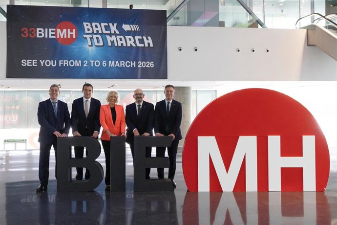 Xabier Basañez, José Igancio Ortiz de Urbina, Mari Carmen Gorostiza, José Pérez Berdud y Xabier Ortueta