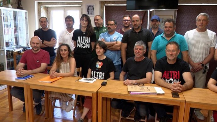 Rueda de prensa contra el proyecto de Altri de las Plataformas Ulloa Viva y En Defensa da Ría de Arousa