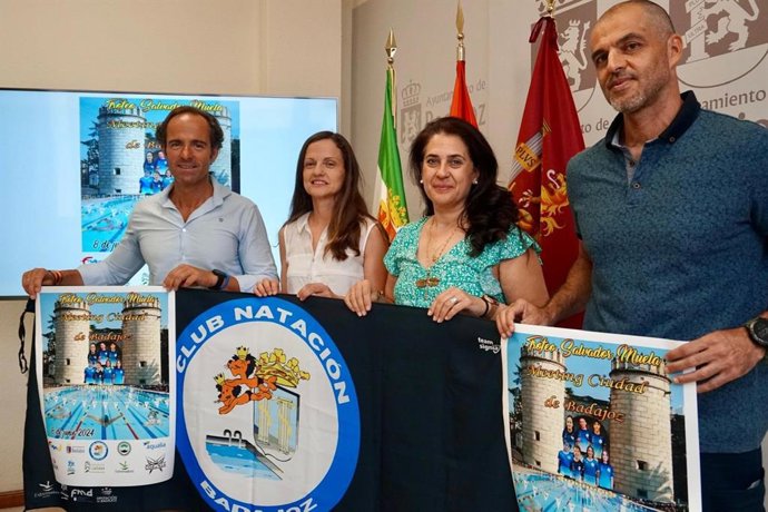Presentación del XLII Meeting Internacional de Natación 'Ciudad de Badajoz - Salvador Muela'.