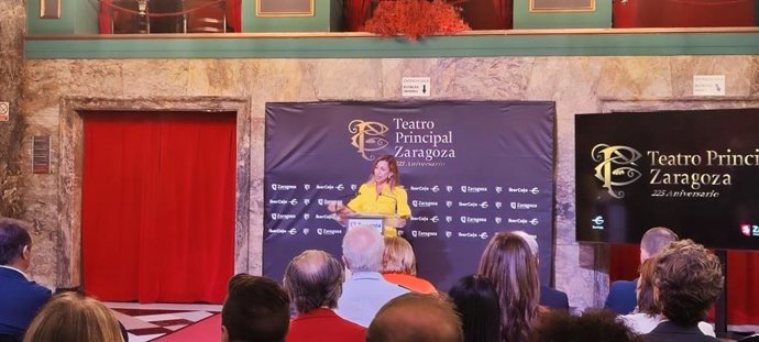 La alcaldesa de Zaragoza, Natalia Chueca, en la presentación de los actos con motivo del 225 aniversario del Teatro Principal de Zaragoza