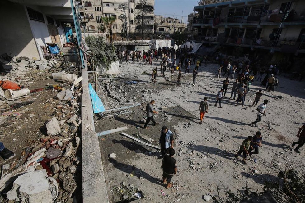Daños por un ataque israelí en Deir el Balá, Franja de Gaza