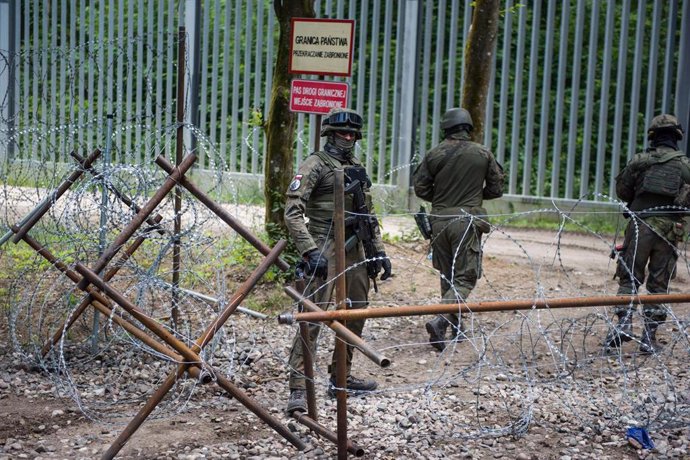 June 3, 2024, Bialowieza Forest, Poland: Polish soldiers patrol the border with Belarus along the border fence in the Bialowieza forest. Poland reintroduces an exclusion zone on parts of its border with Belarus, starting on Tuesday 4 June and lasting for 