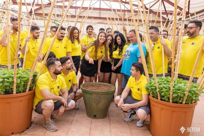 Bétera (Valencia) planta sus Alfbegues