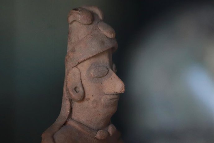 Archivo - March 28, 2023 in Mexico City, Mexico: Detail of pre-Hispanic crafts during the Exhibition of Archaeological Figures repatriated from Italy and Germany, under the program 'My Heritage is not for sale' on March 28, 2023 in Mexico City, Mexico