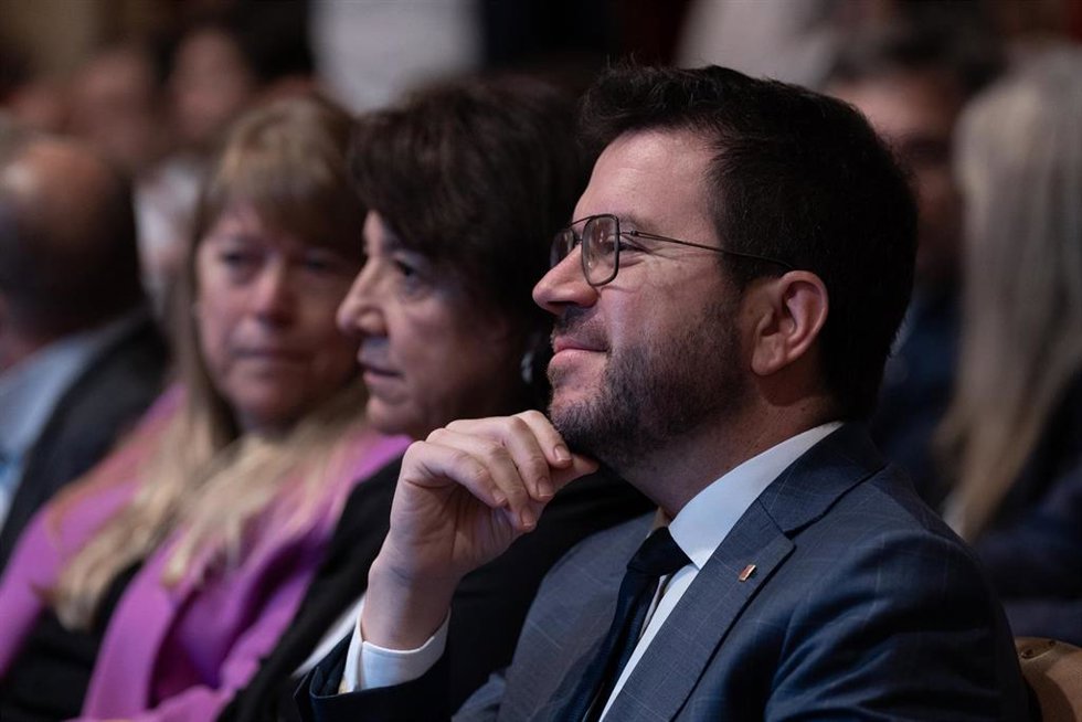 Archivo - El presidente de la Generalitat, Pere Aragons