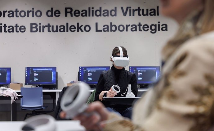 Estudiantes en el laboratorio de realidad virtual, en una imagen de archivo.