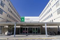 Trasladados al hospital cuatro heridos en un choque entre dos turismos en la A-494 en Moguer (Huelva)