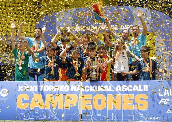 El Valencia CF se proclama campeón del XXXI Torneo Nacional Ascale LALIGA FC FUTURES