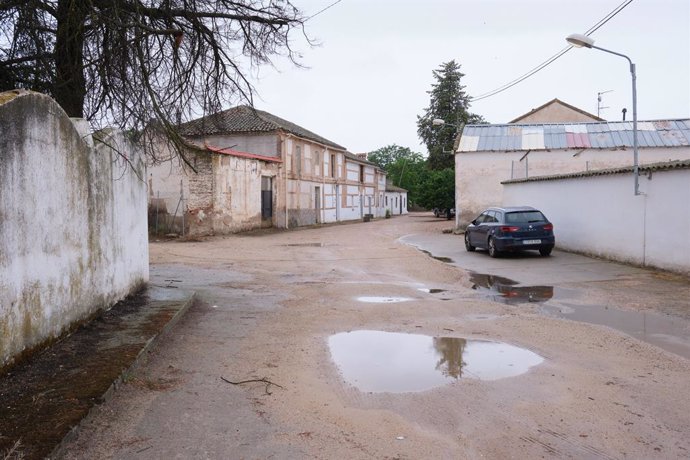 Archivo - Una calle de Illán de Vacas, a 28 de mayo de 2023, en Illán de Vacas, Toledo, Castilla-La Mancha (España). Hoy, 28M, se celebran en España elecciones municipales en un total de 8.131 ayuntamientos, elecciones autonómicas en 12 comunidades autóno