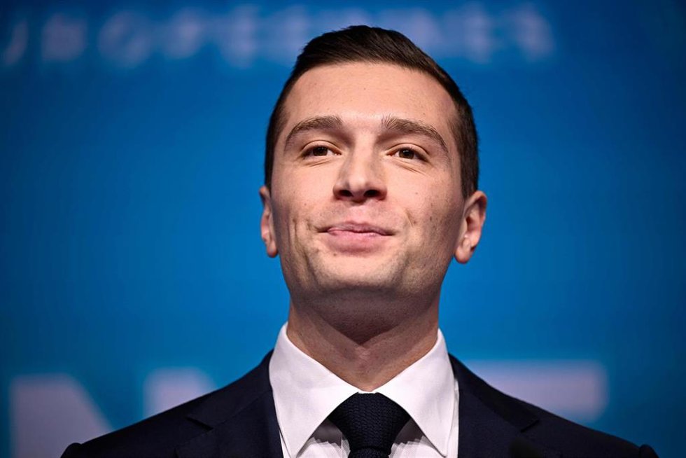 Jordan Bardella, líder de Agrupación Nacional, comparece tras las elecciones europeas