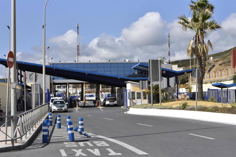 Archivo - Imagende archivo de las inmediaciones de la frontera del Tarajal antes de la tercera prueba piloto de la futura aduana comercial entre España y Marruecos, a 25 de mayo de 2023, en Ceuta (España)