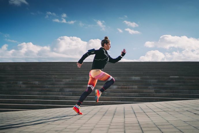 Archivo - Mujer deportista. Atleta.