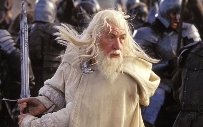 Ian McKellen quiere volver a ser Gandalf en la nueva película de El Señor de los Anillos... Si sigue vivo