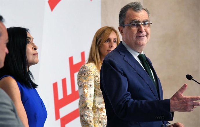 El alcalde de Murcia, José Ballesta, presenta la VII Maratón Ser Solidarios de Donación de Sangre