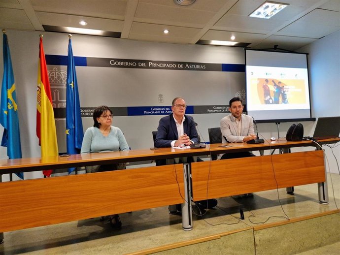 Marta Pérez, Ignacio Iglesias y Pedro Carrillo