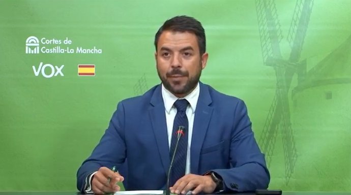 El portavoz del Grupo Parlamentario Vox en las Cortes de Castilla-La Mancha, Iván Sánchez.