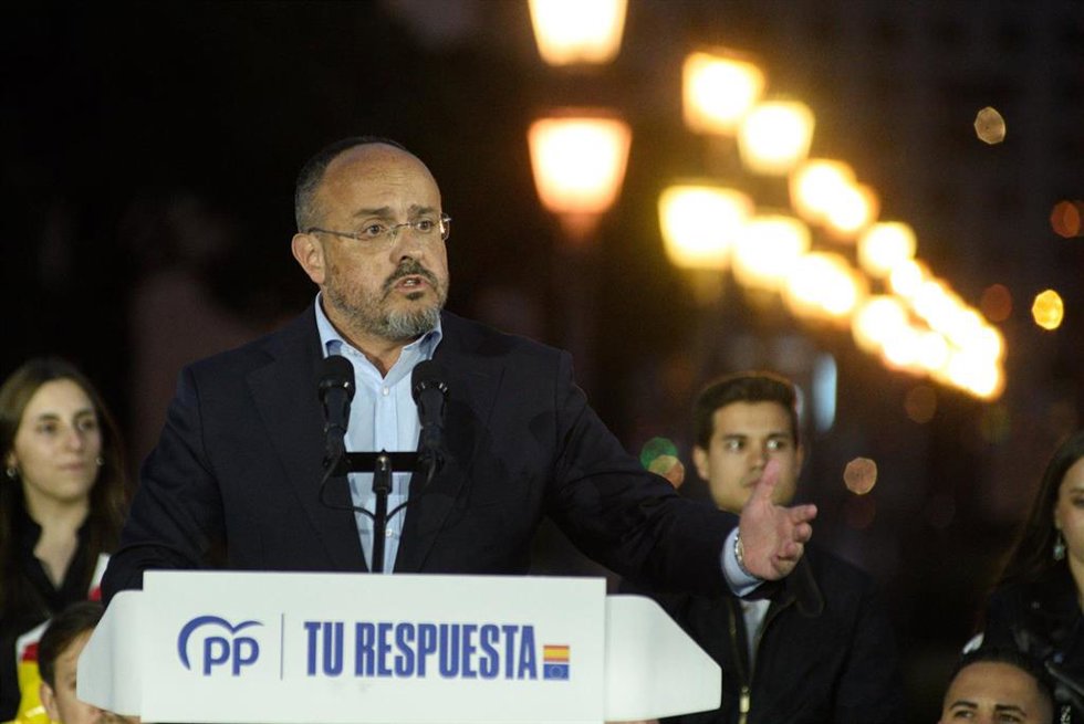 El presidente del PP de Catalunya, Alejandro Fernández, durante el acto de inicio de campaña del PP