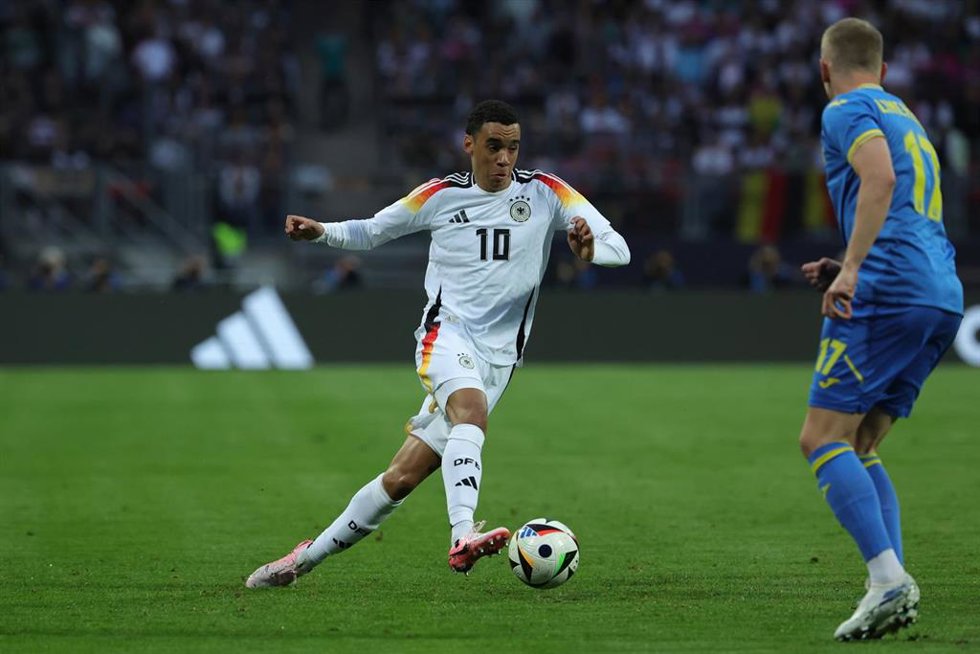 Jamal Musiala, jugador de Alemania, durante un encuentro ante Ucrania.