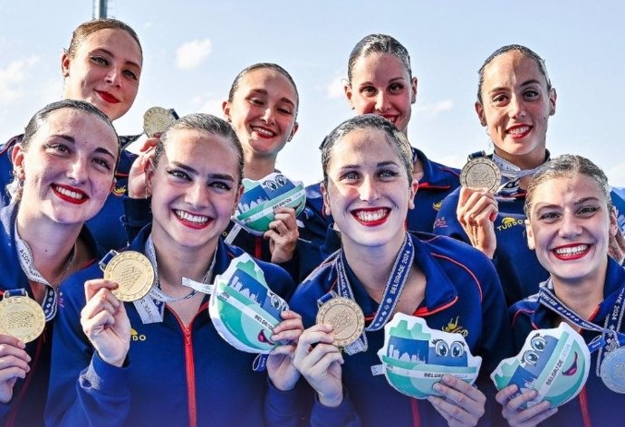 España conquista el oro en la final de rutina técnica por equipos de natación artística del Europeo