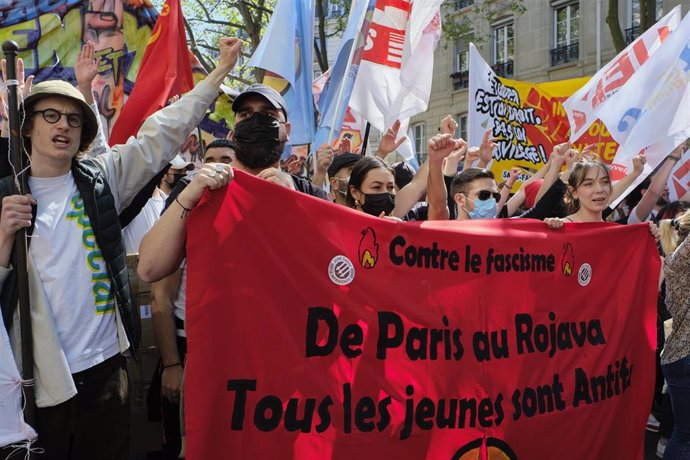 Archivo - Una protesta en París contra la extrema derecha francesa (Archivo)