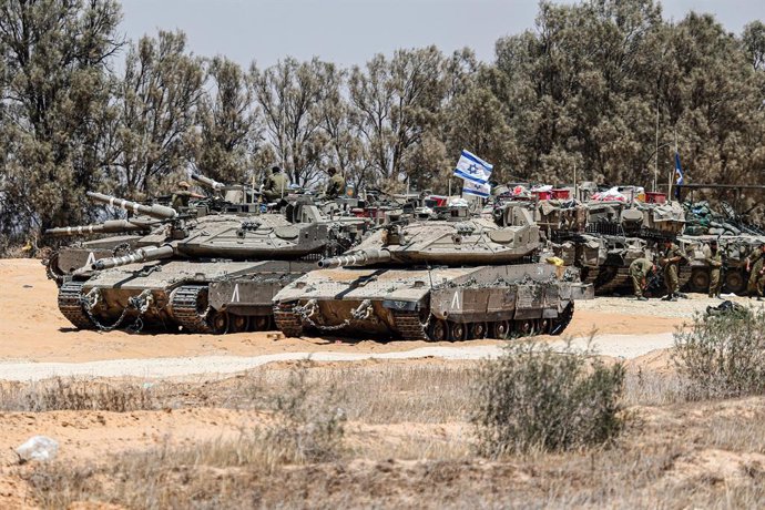 May 29, 2024, Rafah, Gaza, Israel: The Israeli tanks operate, amid the ongoing conflict between Israel and the Palestinian Islamist group Hamas Mobility of tanks, armored personnel carriers, trucks and military jeeps belonging to the Israeli army continue