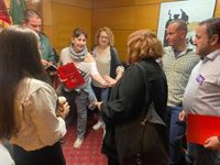 Los delegados sindicales encerrados en la AEAT reciben el apoyo de Sumar y del líder de UGT