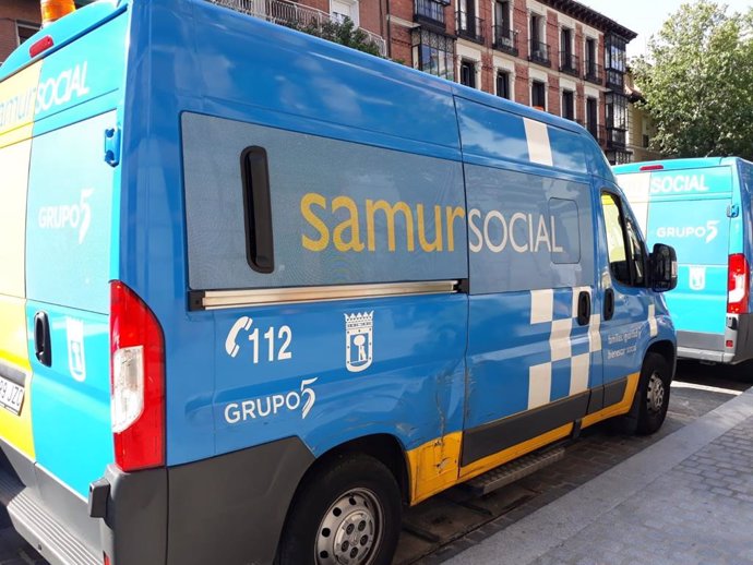 Archivo - Imagen de recurso de un vehículo del Samur Social.