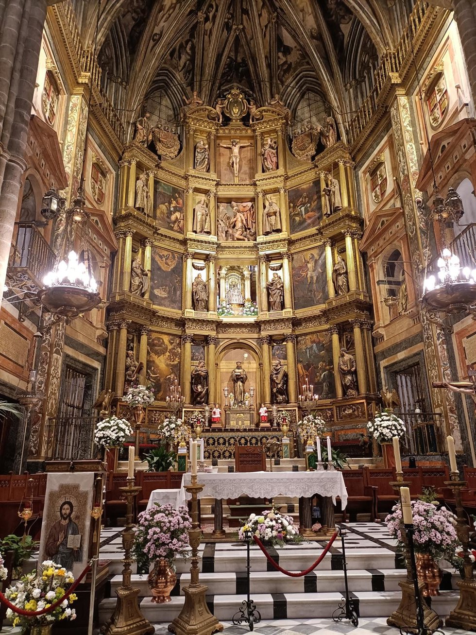Archivo - Altar mayor del Monasterio de Guadalupe (Cáceres)