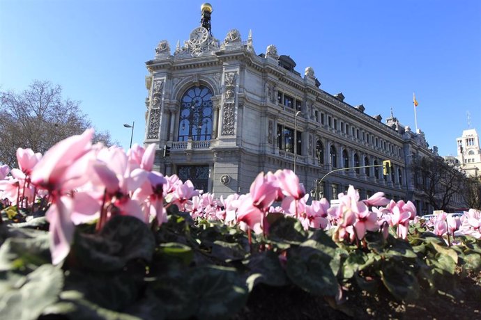 Archivo - Fachada del Banco de España en Madrid.