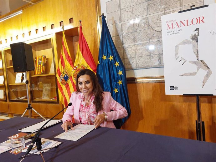 La presidenta de las Cortes de Aragón, Marta Fernández.