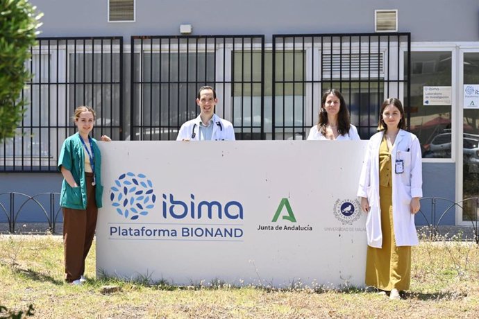 Investigadores nvestigadores de IBIMA Plataforma BIONAND y del Hospital Clínico Universitario Virgen de la Victoria describen la importancia de los cambios proteómicos en la prevención de enfermedades asociadas a la obesidad