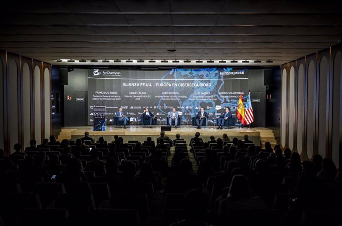 Mesa redonda: 'Alianza EE.UU. Europa en ciberseguridad', en el encuentro informativo  ‘Global Trends 2024’, organizado por Europa Press y la Cámara de Comercio de EEUU