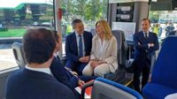 La Comunidad supera los mil autobuses interurbanos propulsados por energías limpias tras sumar 73 híbridos a su flota