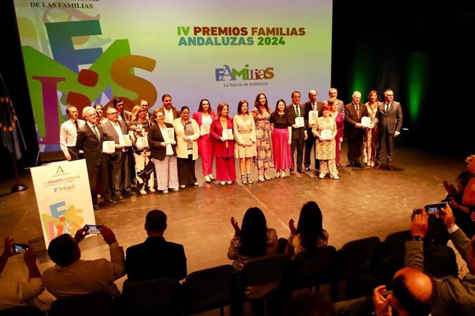 Acto de entrega de los Premios Familias que entrega la Consejería de Inclusión Social de la Junta de Andalucía, imagen de archivo. 