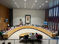 El Pleno de Fuenlabrada reprueba a Ana Dávila por su gestión "sin diálogo" del proyecto de centro en La Cantueña