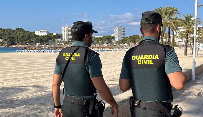 Archivo - Guardias civiles en Sant Antoni (Ibiza).