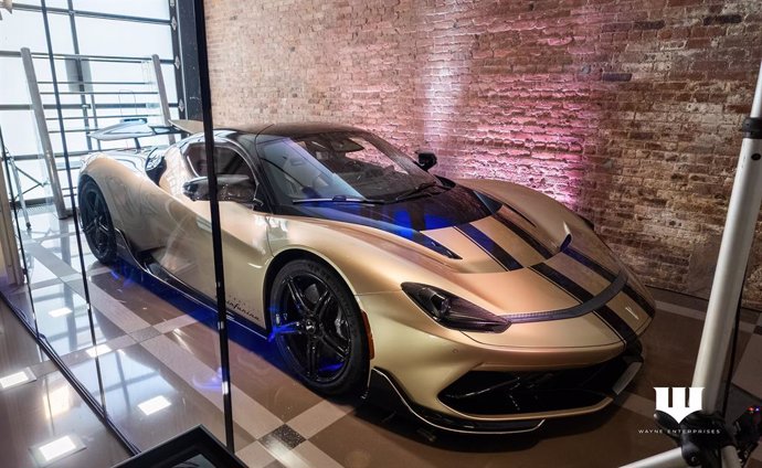 Automobili Pininfarina Battista 1; photo by David Christopher Lee