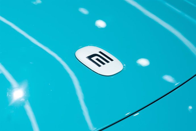 Archivo - Imágenes de la presentación del coche Xiaomi SU7, durante la segunda jornada de la XVIII edición del Mobile World Congress, en la Fira de Barcelona, a 27 de febrero de 2024.