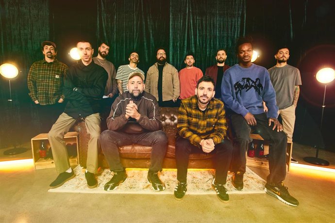 Archivo - La banda La Raíz