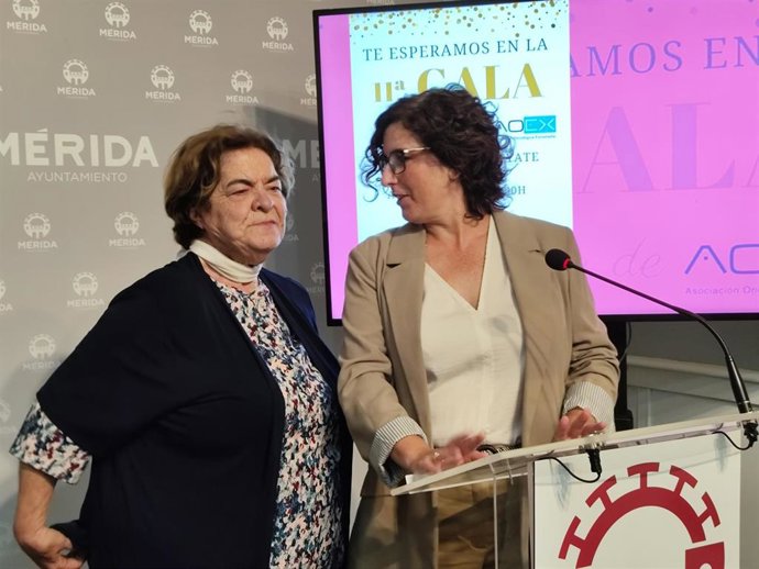 Amalia Franco y Susana Fajardo presentan la gala solidaria de AOEx.E