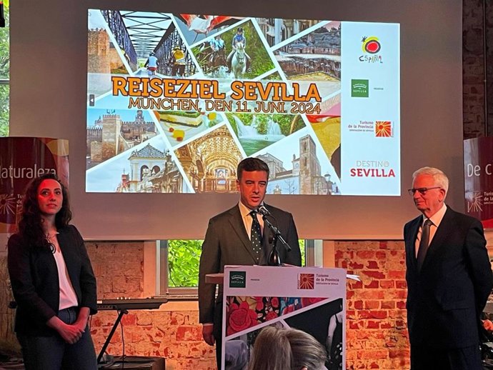 El diputado Rodríguez Hans, en la misión comercial turística de Múnich, donde se ha desplazado una delegación de empresas sevillanas.